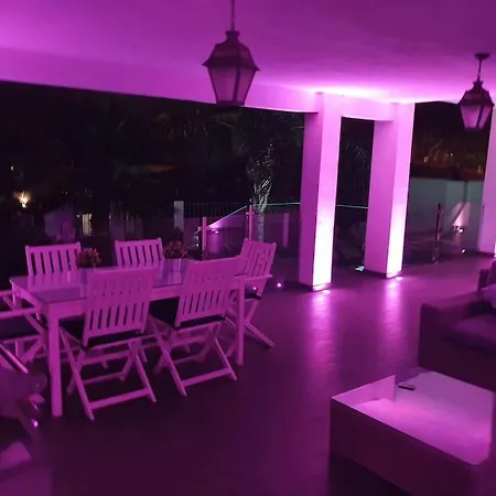 La Carihuela Great Location 4 Minute Walk 2 Beach 度假居 *